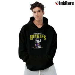 Men’s 1970s Washington Huskies Snoopy Pullover Hoodie in black | Cozy, Durable, Modern Fit