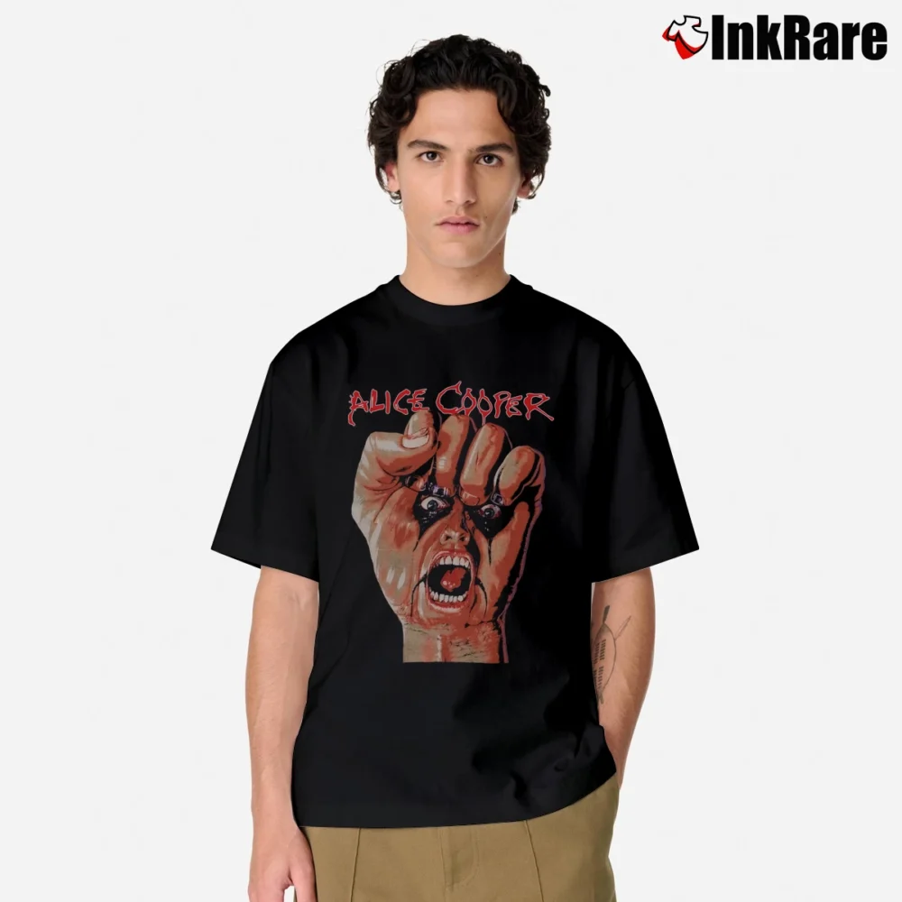 Men’s 1980s Alice Cooper Raise Your Fist And Yell Tour Classic T-Shirt in black | Soft, Breathable Everyday Wear