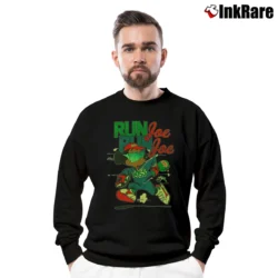 Men’s 1980s Mickey Mouse Run Joe Bootleg Rap Crewneck Sweatshirt in black | Cozy Fabric, Clean Style
