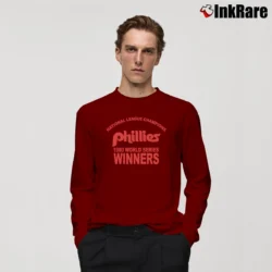 Men’s 1980s Philadelphia Phillies World Series Champions Long-Sleeve Shirt in maroon | Sleek, Lightweight, Year-Round Wear