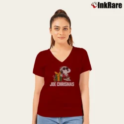 Women’s 1980s Snoopy Woodstock Joe Christmas V-Neck Tee in maroon | Chic Neckline, Soft Texture