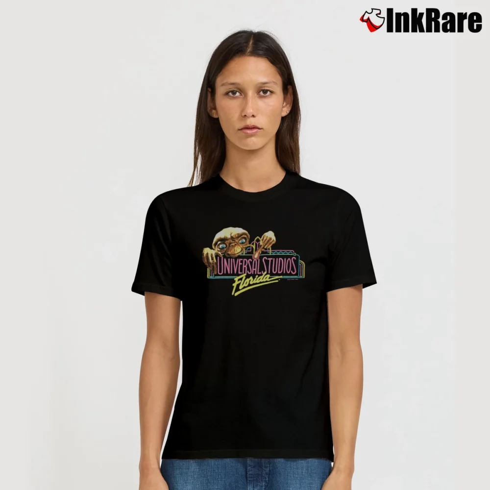 Women’s 1982 Et Universal Studios Florida Signature T-Shirt in black | Soft, Flattering Fit