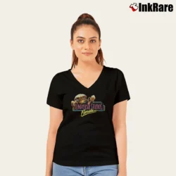 Women’s 1982 Et Universal Studios Florida V-Neck Tee in black | Chic Neckline, Soft Texture