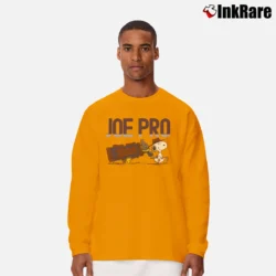 Men’s 1985 Snoopy Joe Pro Golf Peanuts Long-Sleeve Shirt in orange | Sleek, Lightweight, Year-Round Wear