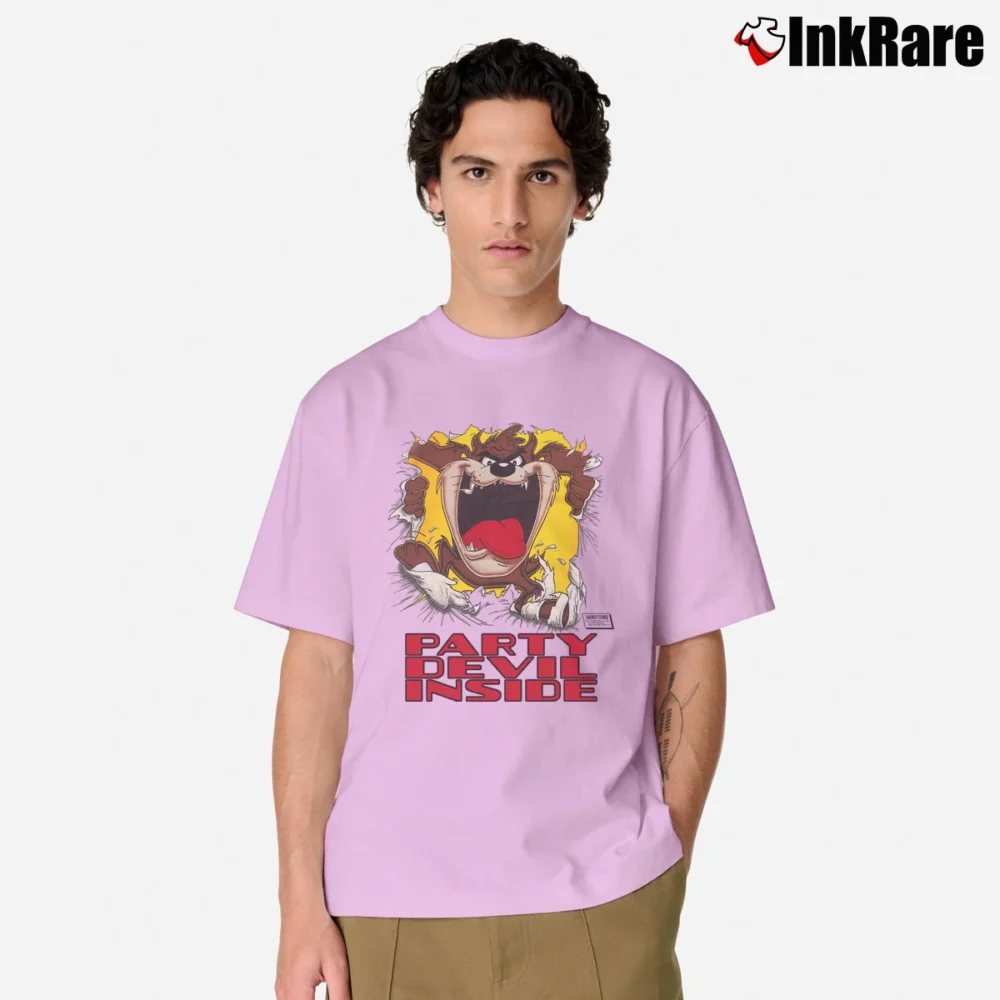 Men’s 1988 Tasmanian Devil Party Inside 80s Taz Looney Tunes Classic T-Shirt in light pink | Soft, Breathable Everyday Wear