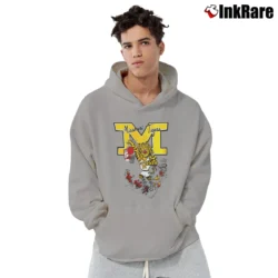 Men’s 1990 Missouri Tigers Basketball Graphic Pullover Hoodie in sport grey | Cozy, Durable, Modern Fit