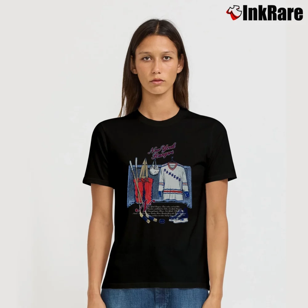 Women’s 1991 New York Rangers Nutmeg Signature T-Shirt in black | Soft, Flattering Fit