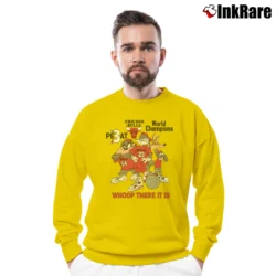 Men’s 1993 Chicago Bulls Looney Tunes 3 - Peat World Champions Crewneck Sweatshirt in yellow | Cozy Fabric, Clean Style