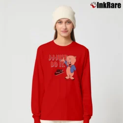 Women’s 1993 Porky Pig Looney Tunes Just Do It Classic Long-Sleeve Top in red | Sleek, Versatile, All-Season
