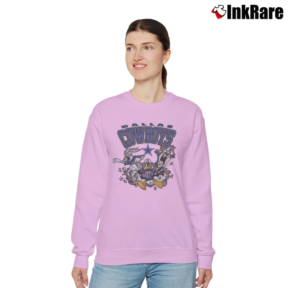 Women’s 1994 Dallas Cowboys Looney Tunes Relaxed Sweatshirt in light pink | Soft, Laid-Back Vibe