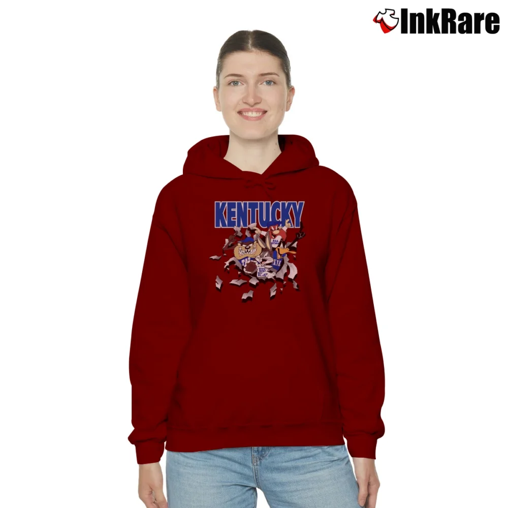 Women’s 1994 University Of Kentucky Looney Tunes Sweatshirt Cozy Hoodie in maroon | Warm, Structured, Stylish