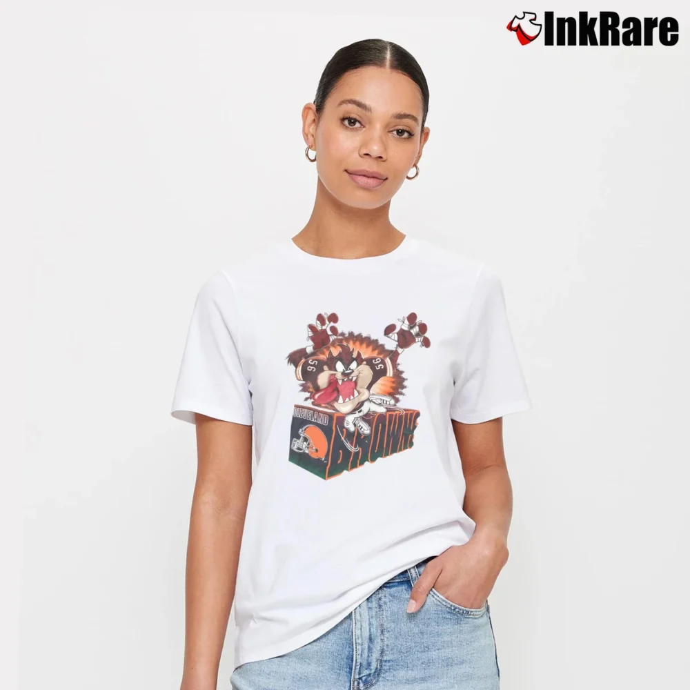 Women’s 1995 Cleveland Browns Taz Looney Tunes Signature T-Shirt in white | Soft, Flattering Fit