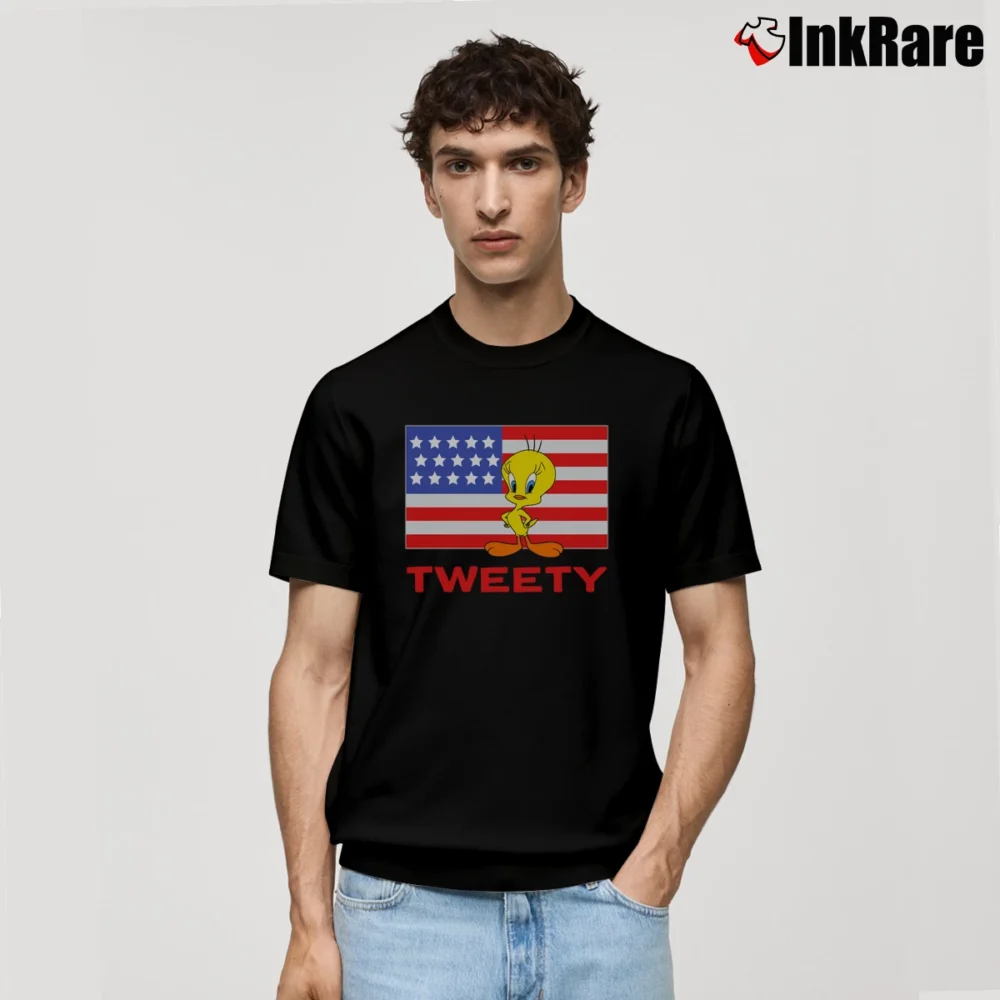 Men’s 1995 Tweety Bird Looney Tunes American Flag Classic T-Shirt in black | Soft, Breathable Everyday Wear