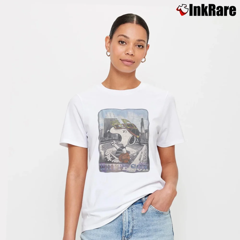 Women’s 1995 White Sox Snoopy MLB Baseball Signature T-Shirt in white | Soft, Flattering Fit