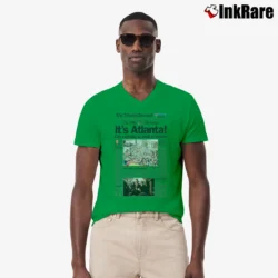 Men’s 1996 Atlanta Olympics Newspaper V-Neck Tee in irish green | Sharp, Breathable, Everyday Staple