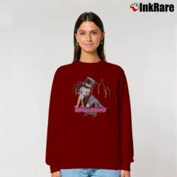 Women’s 1997 Betty Boop Broadway Showgirl New York Relaxed Sweatshirt in maroon | Soft, Laid-Back Vibe