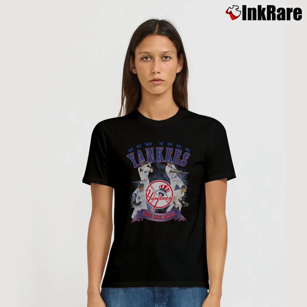 Women’s 1999 New York Yankees Jeter Williams Knoblauch Martinez Signature T-Shirt in black | Soft, Flattering Fit