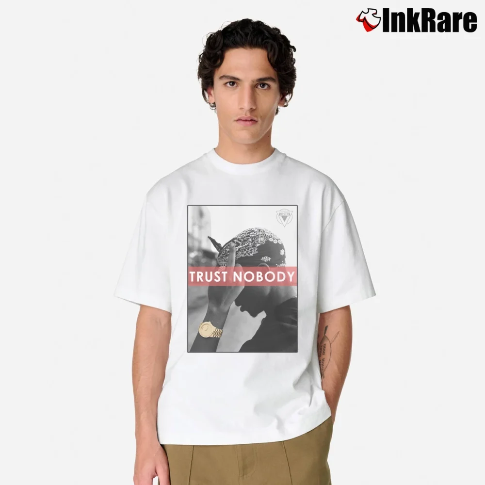 Men’s 2Pac Trust No One Tupac Biggie Classic T-Shirt in white | Soft, Breathable Everyday Wear