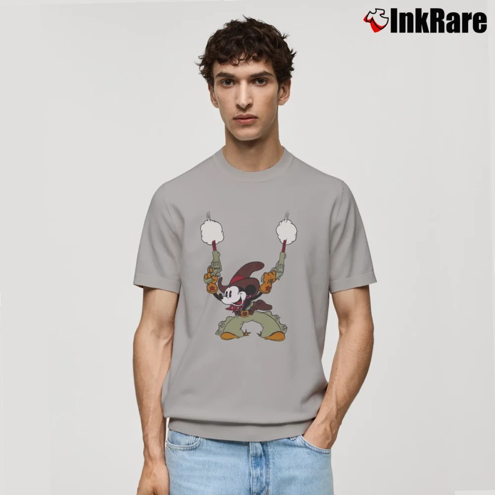 Men’s 70s Mickey Mouse Cowboy Double Gun Classic T-Shirt in sport grey | Soft, Breathable Everyday Wear