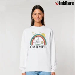 Women’s 70s Snoopy Peanuts Rainbow Classic Relaxed Sweatshirt in white | Soft, Laid-Back Vibe