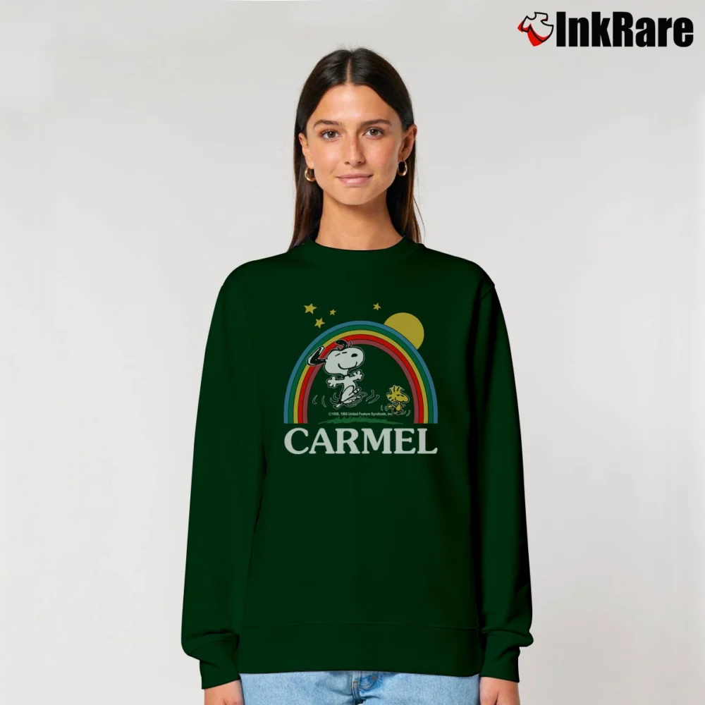Women’s 70s Snoopy Peanuts Rainbow Relaxed Sweatshirt in forest green | Soft, Laid-Back Vibe