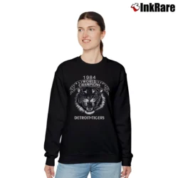 Women’s 80s Detroit Tigers 1984 World Series Champs Relaxed Sweatshirt in black | Soft, Laid-Back Vibe