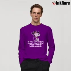 Men’s 80s Snoopy Cowboy Hat Rio Hondo College Long-Sleeve Shirt in purple | Sleek, Lightweight, Year-Round Wear