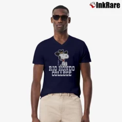 Men’s 80s Snoopy Cowboy Hat Rio Hondo College V-Neck Tee in navy | Sharp, Breathable, Everyday Staple