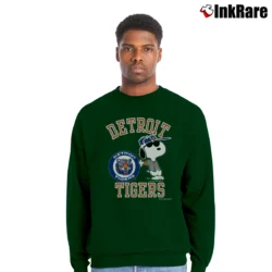 Men’s 80s Snoopy Detroit Tigers Joe Cool Baseball Crewneck Sweatshirt in forest green | Cozy Fabric, Clean Style