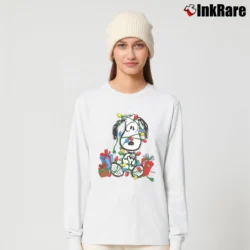 Women’s 80s Snoopy Peanuts Cartoon Long-Sleeve Top in white | Sleek, Versatile, All-Season