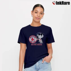 Women’s 80s Snoopy Red Sox Fanatic Baseball Fan Signature T-Shirt in navy | Soft, Flattering Fit