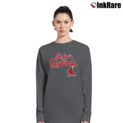 Women’s 80s St Louis Cardinals Mascot Vintage Long-Sleeve Top in charcoal | Sleek, Versatile, All-Season