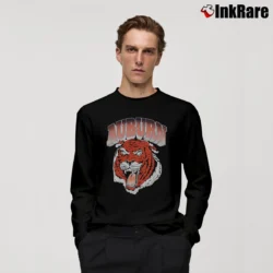 Men’s 90s Auburn Tigers Aubie Long-Sleeve Shirt in black | Sleek, Lightweight, Year-Round Wear