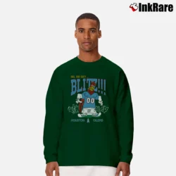Men’s 90s Houston Oilers Foghorn Leghorn Looney Tunes Long-Sleeve Shirt in forest green | Sleek, Lightweight, Year-Round Wear