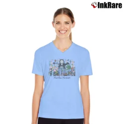 Women’s 90s Martha Mewart Stewart Cat Kitten V-Neck Tee in light blue | Chic Neckline, Soft Texture