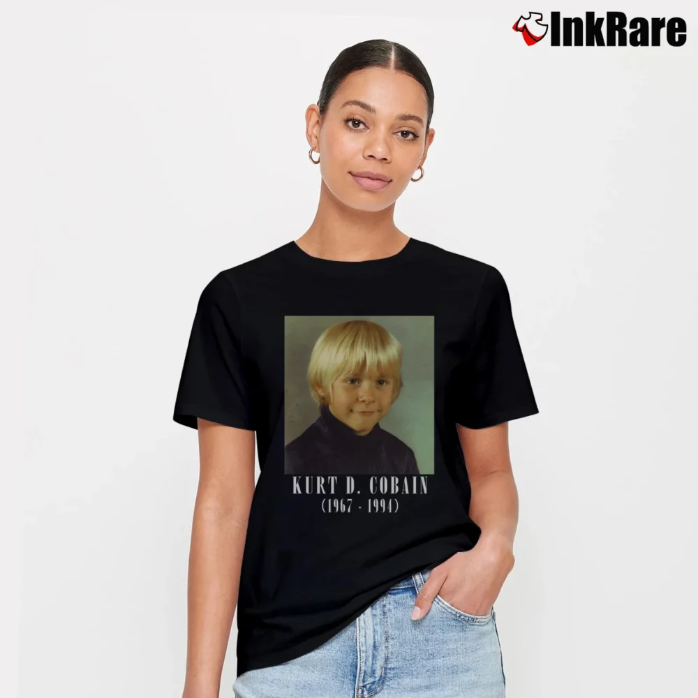 Women’s 90s Nirvana Kurt Cobain Memorial Signature T-Shirt in black | Soft, Flattering Fit