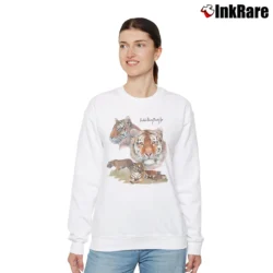 Women’s 90s Omaha Zoo Bengal Tigers Wildlife Relaxed Sweatshirt in white | Soft, Laid-Back Vibe