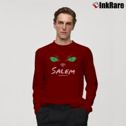 Men’s 90s Salem Massachusetts Black Cat Souvenir Long-Sleeve Shirt in maroon | Sleek, Lightweight, Year-Round Wear