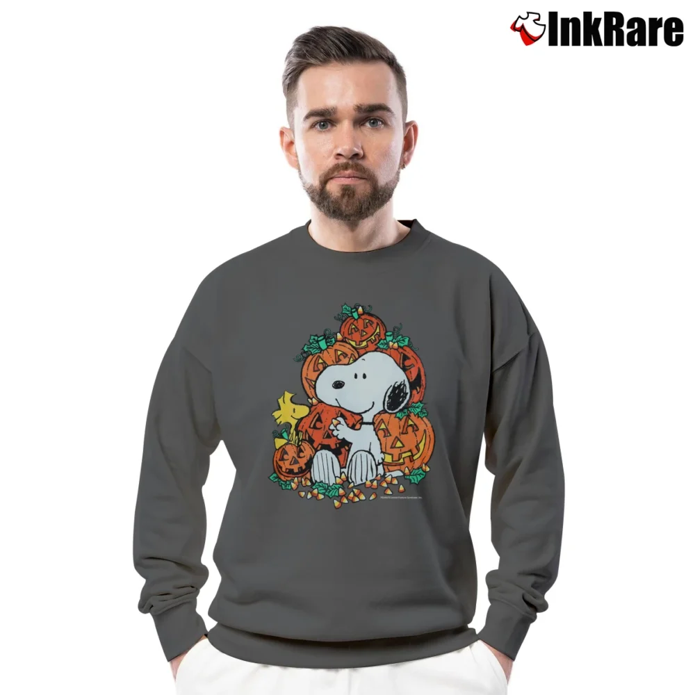Men’s 90s Snoopy And Woodstock Halloween Fun Crewneck Sweatshirt in charcoal | Cozy Fabric, Clean Style