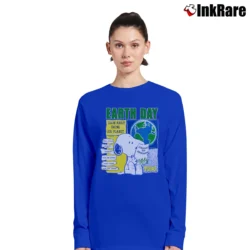 Women’s 90s Snoopy Earth Day Learn About Saving Our Planet 1990 Peanuts Comic Long-Sleeve Top in royal blue | Sleek, Versatile, All-Season
