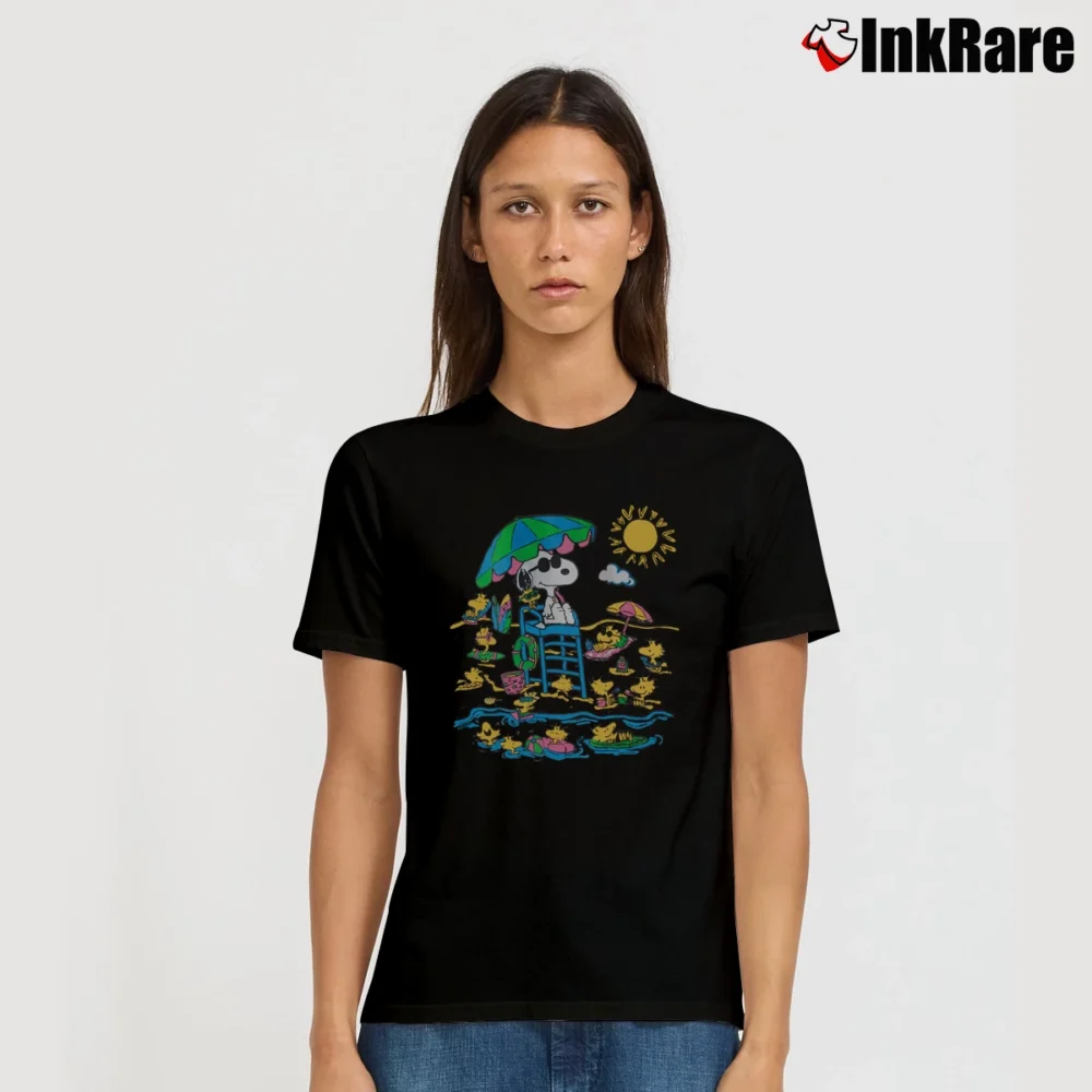 Women’s 90s Snoopy Woodstock On The Beach Signature T-Shirt in black | Soft, Flattering Fit
