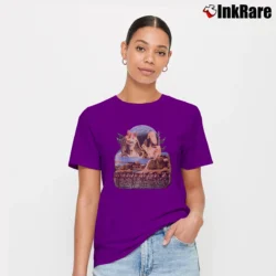 Women’s 90s Star Wars Jar Jar Binks Vintage Signature T-Shirt in purple | Soft, Flattering Fit