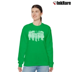 Women’s 90s Super Cat Linda Lori Vintage Graphic Relaxed Sweatshirt in irish green | Soft, Laid-Back Vibe