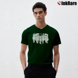 Men’s 90s Super Cat Linda Lori Vintage Graphic V-Neck Tee in forest green | Sharp, Breathable, Everyday Staple