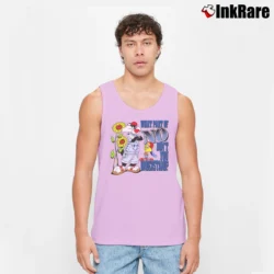 Men’s 90s Sylvester Tweety Looney Tunes Cartoon Tank Top in light pink | Breathable, Active-Friendly Design