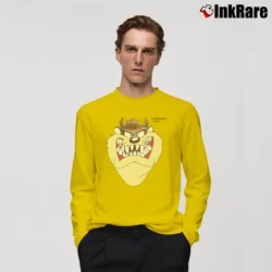 Men’s 90s Taz Looney Tunes Tasmanian Devil Warner Bros Long-Sleeve Shirt in yellow | Sleek, Lightweight, Year-Round Wear