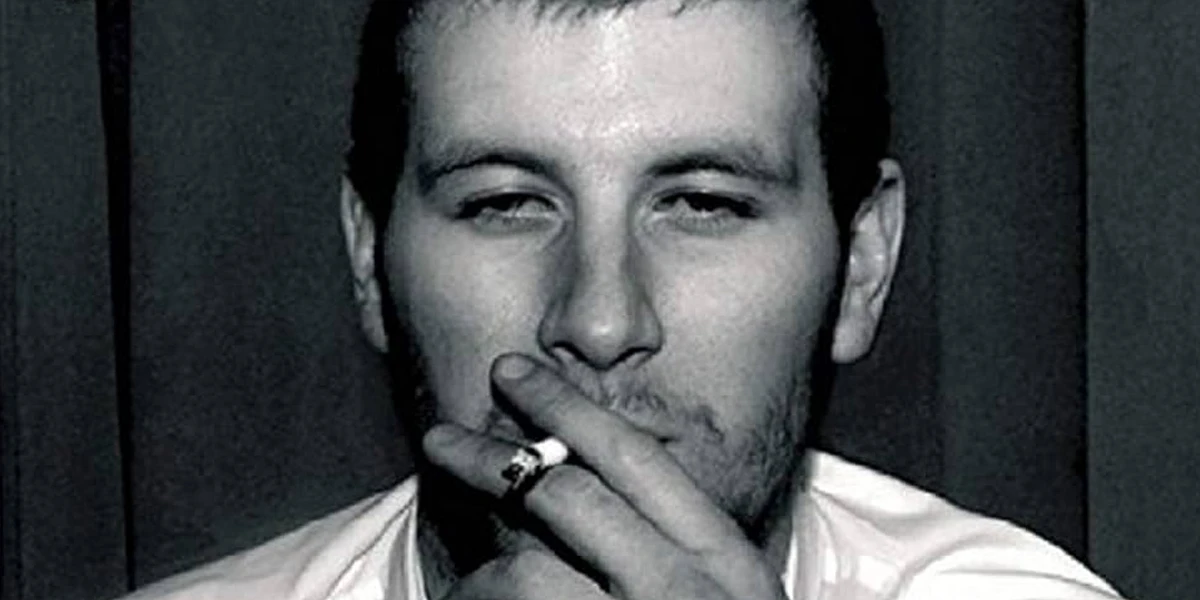 Album 'Whatever People Say I Am, That's What I'm Not' - Arctic Monkeys