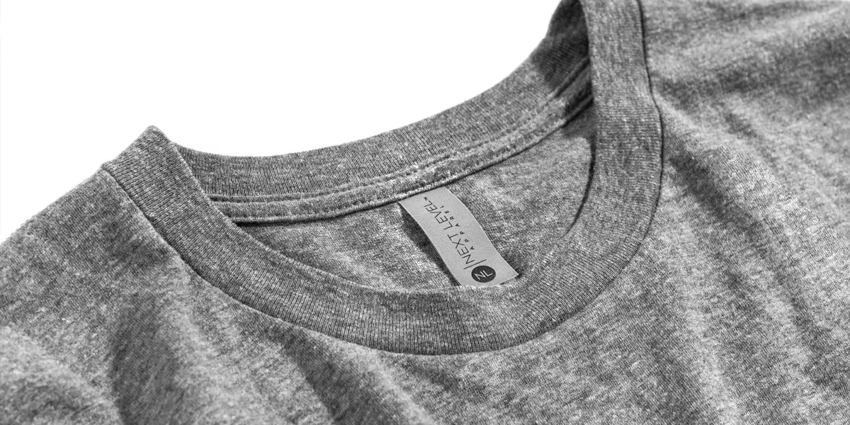 Good construction usually means double stitching at the shoulders