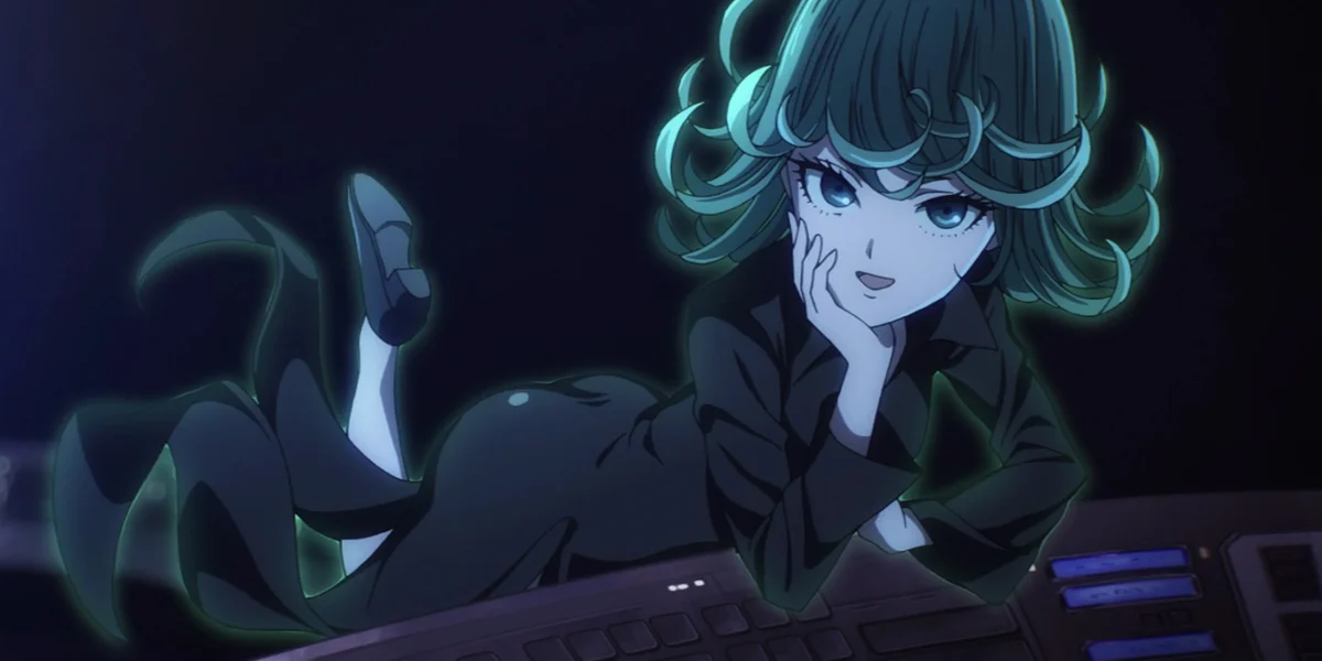 Tatsumaki floats in the air wrapped in psychic light