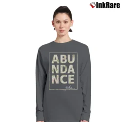 Women’s Abundance Heather Grey Graphic Long-Sleeve Top in charcoal | Sleek, Versatile, All-Season